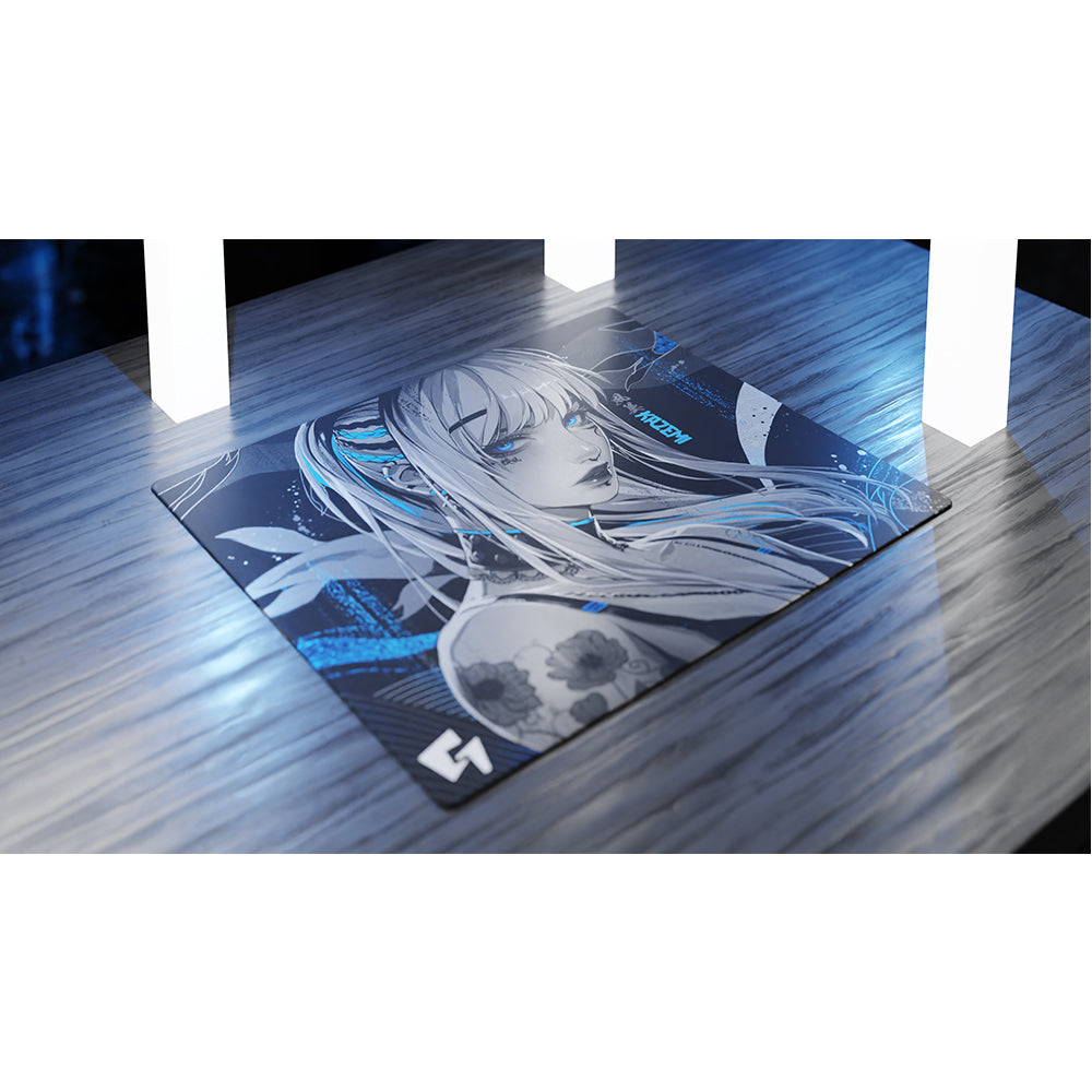 【2025年始棚卸キャンペーン】GLSSWRKS Kazemi Premium Glass Mousepad Blue 490x420mm【他商品との同梱不可】